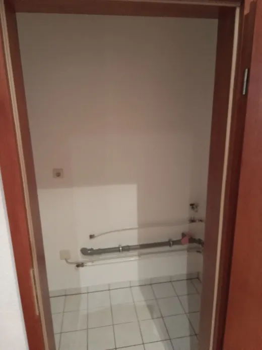 Teilmöblierte Wohnung im Erdgeschoss